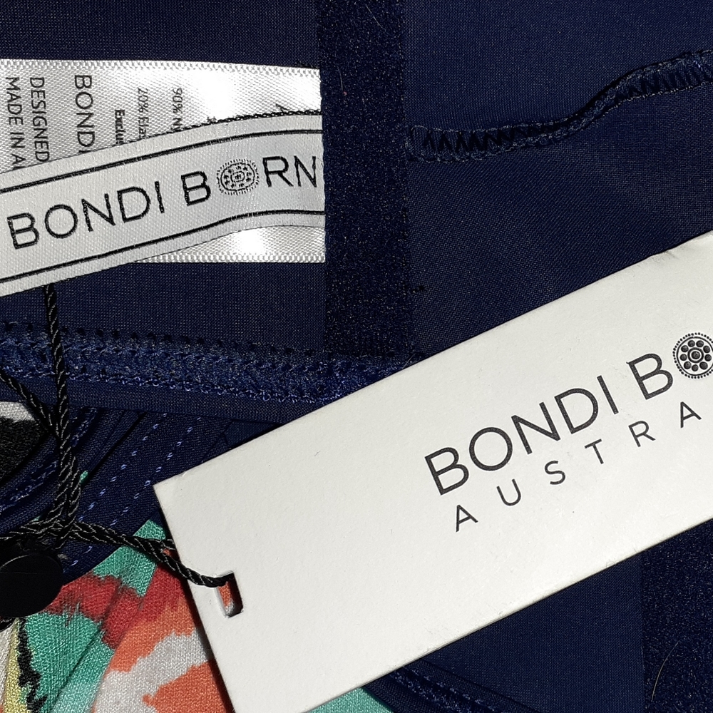 - BONDI BORN AUSTRALIA GIDGET SWIM TOP - Picture 6 of 8